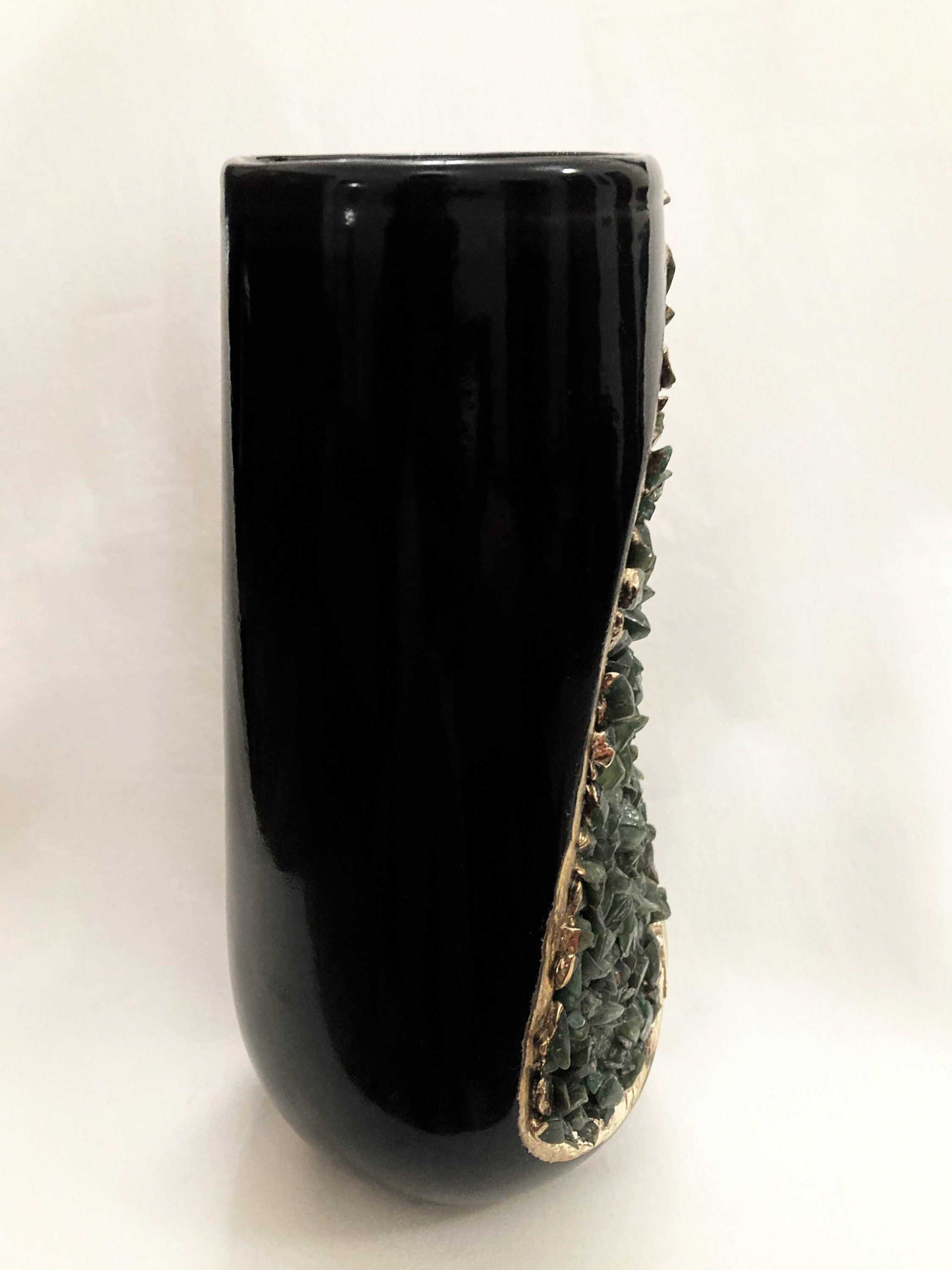 Kit 2 Vasos de Cerâmica Preta com Cristais de Ágata | Feitos à Mão